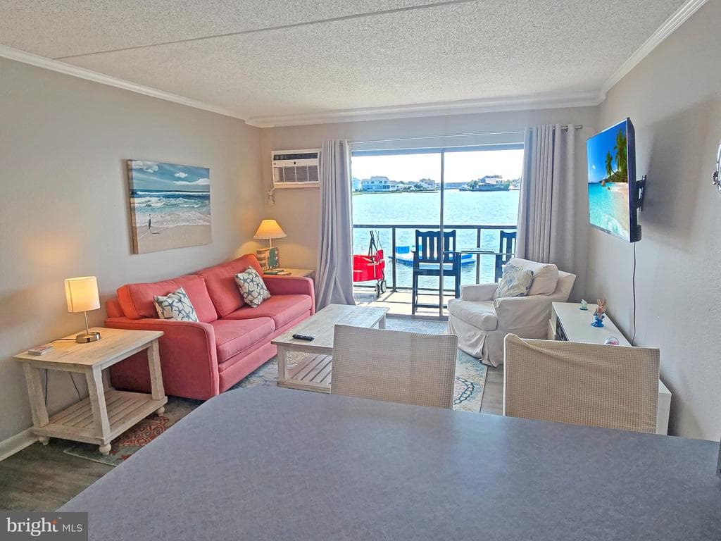 169 JAMESTOWN RD,OCEAN CITY,MD,21842,WORCESTER - 269995
