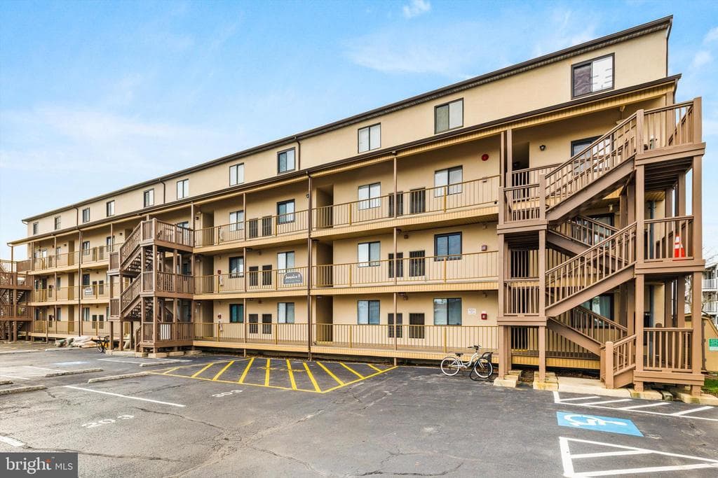 12300 JAMAICA AVE #103,OCEAN CITY,MD,21842,WORCESTER - 254900