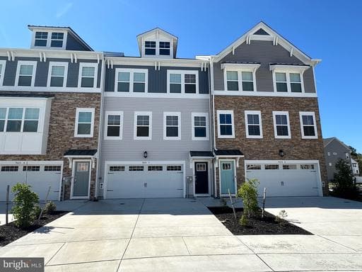 9525 Seascape Ln, Berlin, MD 21811-2892, United States