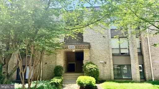 3322 Huntley Square Dr, Temple Hills, MD 20748-6240, United States