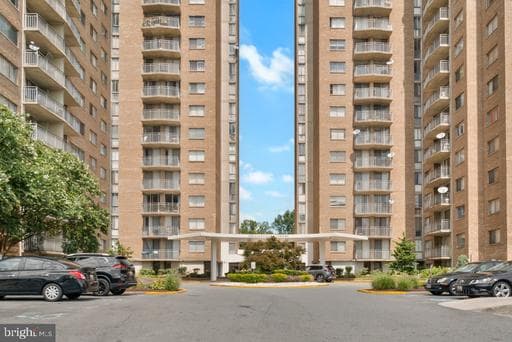 1836 METZEROTT RD #905, HYATTSVILLE, MD, 20783