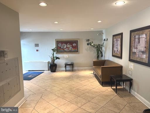 1005 CHILLUM RD #301, HYATTSVILLE, MD, 20782