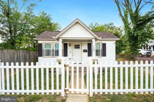 1205 KAYAK AVE, CAPITOL HEIGHTS, MD, 20743