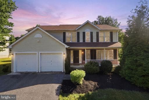7311 Webster Ln, Fort Washington, MD 20744-1064, United States
