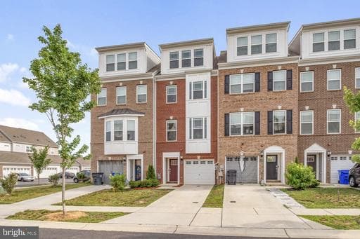 11687 EMILY DICKINSON PL, WHITE PLAINS, MD, 20695