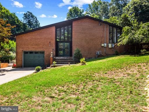 1811 CLAYTON DR, OXON HILL, MD, 20745