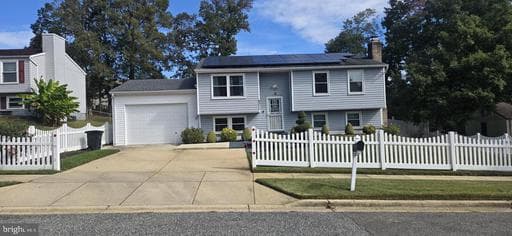 6311 Teaberry Way, Clinton, MD 20735-3952, United States