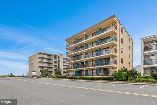 3 140TH ST #104, OCEAN CITY, MD, 21842