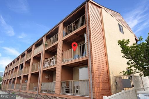 202 32ND ST #210, OCEAN CITY, MD, 21842