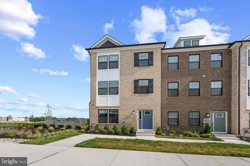 9004 WARENDORF WAY, UPPER MARLBORO, MD, 20774