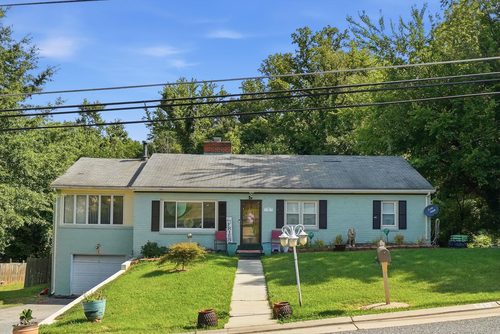 5 Panorama Dr, Oxon Hill, MD 20745-1024, United States