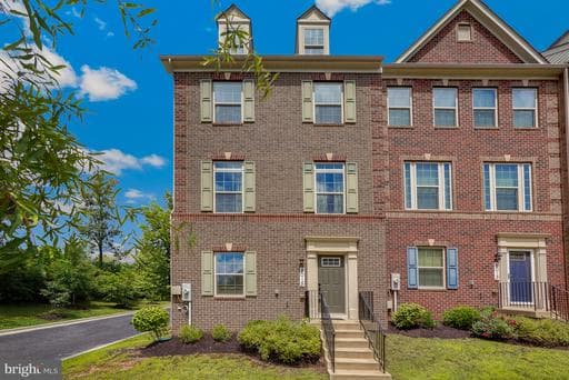 8015 Spring Arbor Dr, Laurel, MD 20707, United States