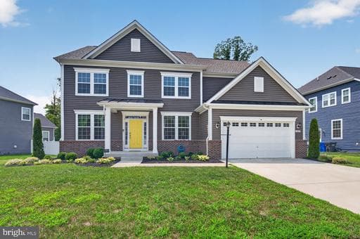 2409 Tree Vista Ct, Bryans Road, MD 20616-6107, United States
