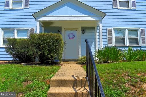 12547 Woodstock Dr E, Upper Marlboro, MD 20772-5131, United States