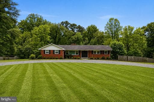 16301 ABBEY DR, BOWIE, MD, 20715