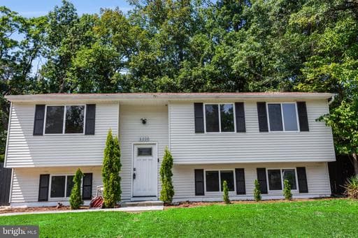 6000 CLINTON WAY, CLINTON, MD, 20735