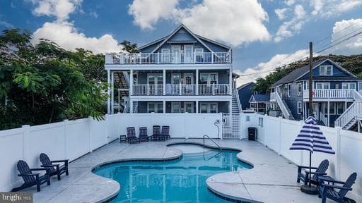406 Saint Louis Ave, Ocean City, MD 21842-3987, United States