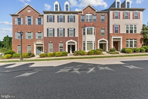 5656 VIRGINIA LN #70, OXON HILL, MD, 20745