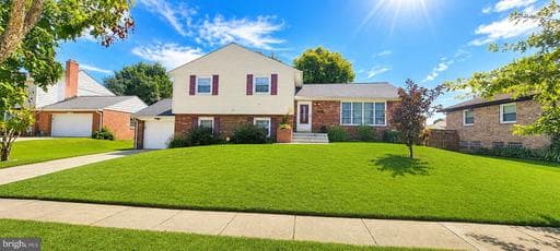 120 Essenton Dr, Upper Marlboro, MD 20774-1812, United States