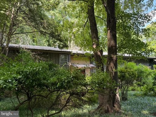 4904 WOODSY WAY, TEMPLE HILLS, MD, 20748