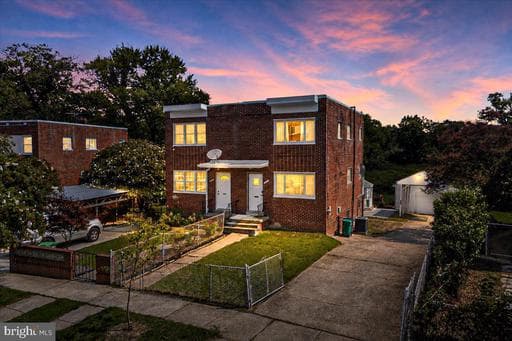 1814 LONGFORD DR, HYATTSVILLE, MD, 20782