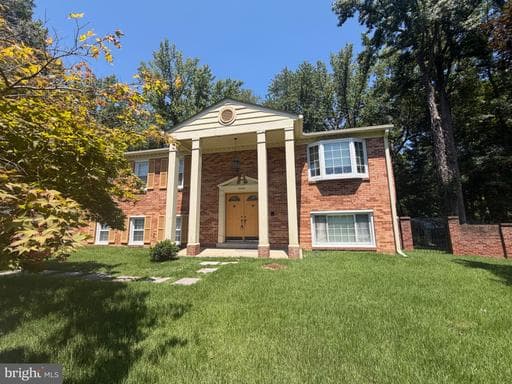 9402 Victoria Ct, Upper Marlboro, MD 20772-4339, United States