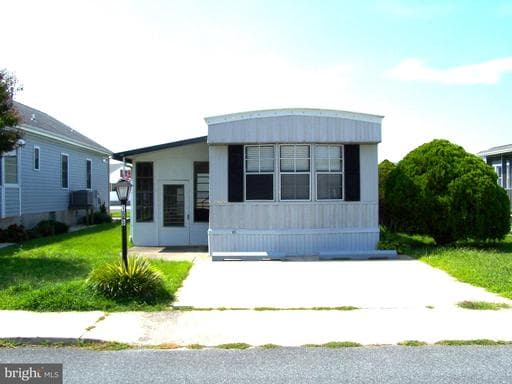 105 OYSTER LN, OCEAN CITY, MD, 21842