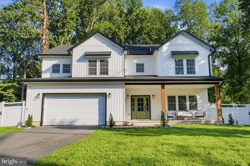 13231 Mockingbird Ln, Bowie, MD 20720-4739, United States