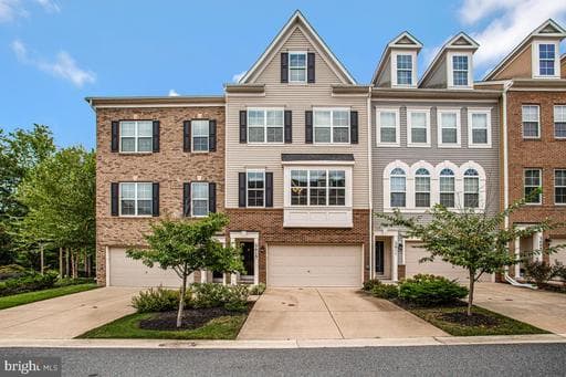 3013 Mia Ln, Upper Marlboro, MD 20774-3777, United States