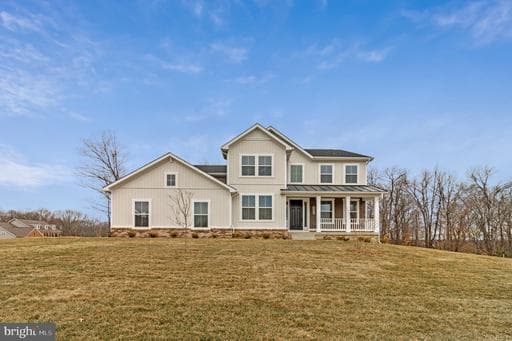 2000 Aram DR ACCOKEEK MD 20607