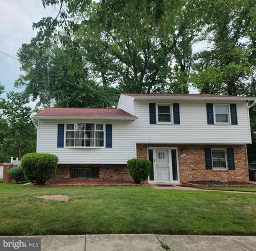 1210 Waterford Dr, District Heights, MD 20747-1733, United States