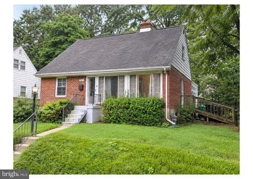 10426 Tullymore Dr, Hyattsville, MD 20783-1147, United States