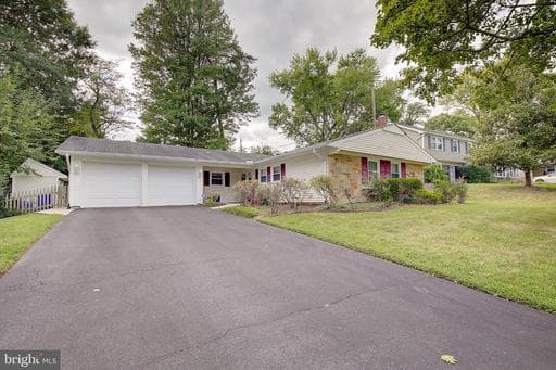 4008 William Ln, Bowie, MD 20715-1228, United States
