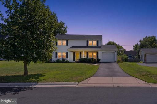 12413 Kinship Turn, Bowie, MD 20715-2749, United States