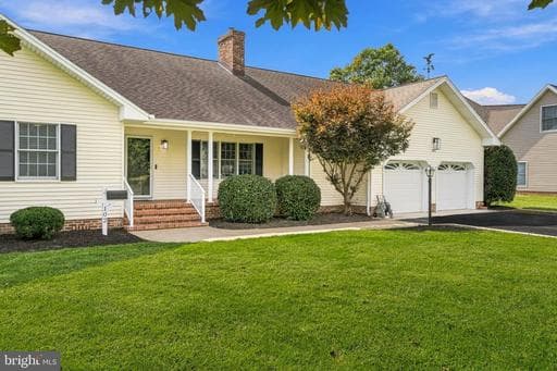 102 Quillen DR BERLIN MD 21811