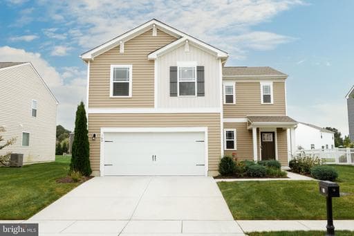 160 Porter Pkwy, Fruitland, MD 21826-2025, United States