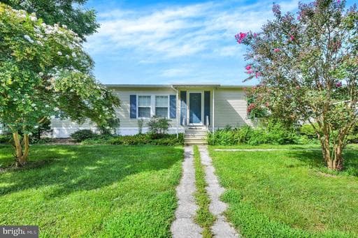64 LN EASTON MD 21601