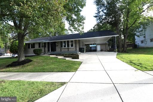 8917 2nd St, Lanham, MD 20706-2872, United States