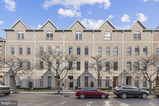 1256 Dockside Cir, Baltimore, MD 21224-4894, United States