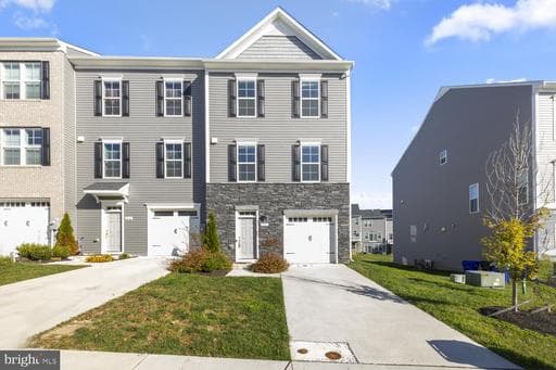 1042 High Point Trl, Laurel, MD 20707-6509, United States