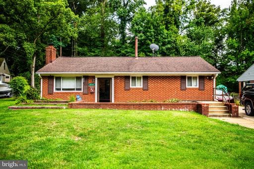 6405 Woodland Rd, Suitland, MD 20746-3420, United States