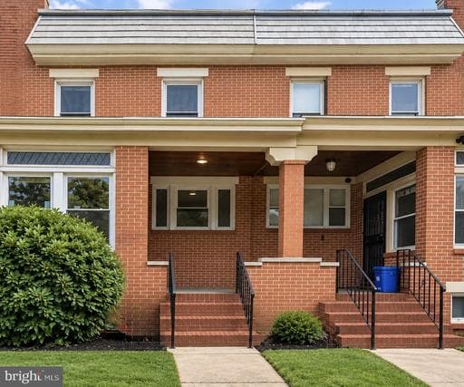 3323 Shannon Dr, Baltimore, MD 21213-1823, United States