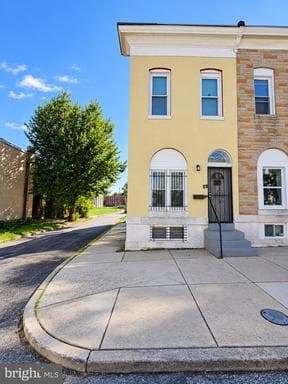 2421 E Hoffman St, Baltimore, MD 21213-3634, United States