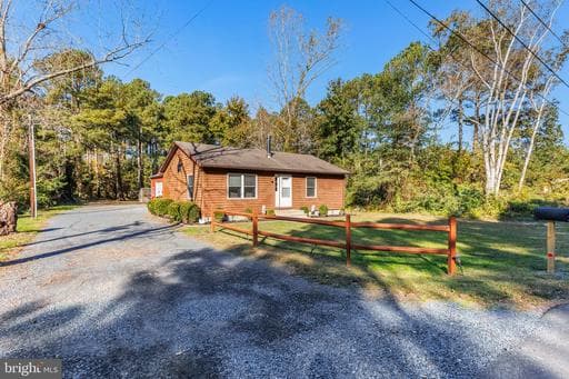 26658 Old State Rd, Crisfield, MD 21817-2130, United States