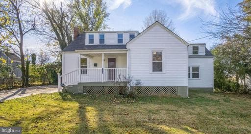 124 Mohican Dr, Oxon Hill, MD 20745-1332, United States