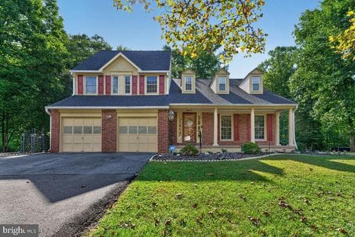 7407 Lake Glen Dr, Glenn Dale, MD 20769-2000, United States