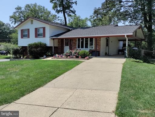 15800 KERR RD, LAUREL, MD, 20707