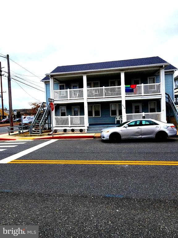 110 10TH ST #1,OCEAN CITY,MD,21842,WORCESTER - 325000