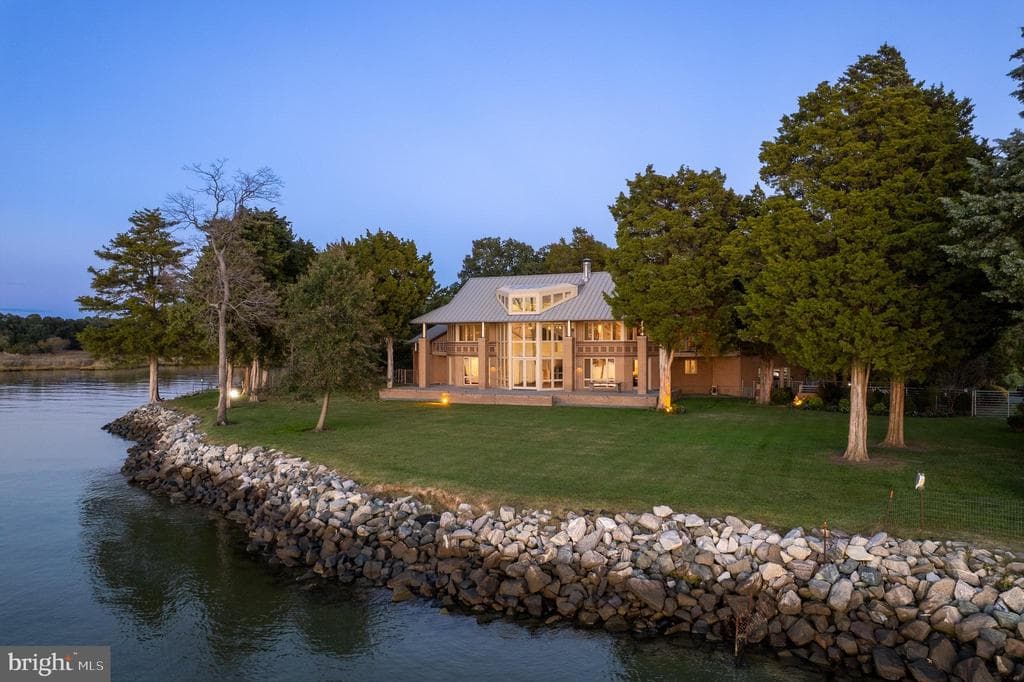 5084 Ferry Neck Rd, Royal Oak, MD 21662-1213, United States - 4395000