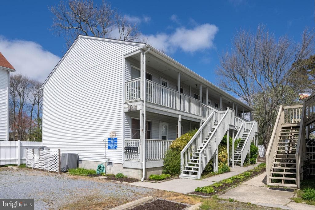 204 143rd St, Ocean City, MD 21842-4375, United States - 282000